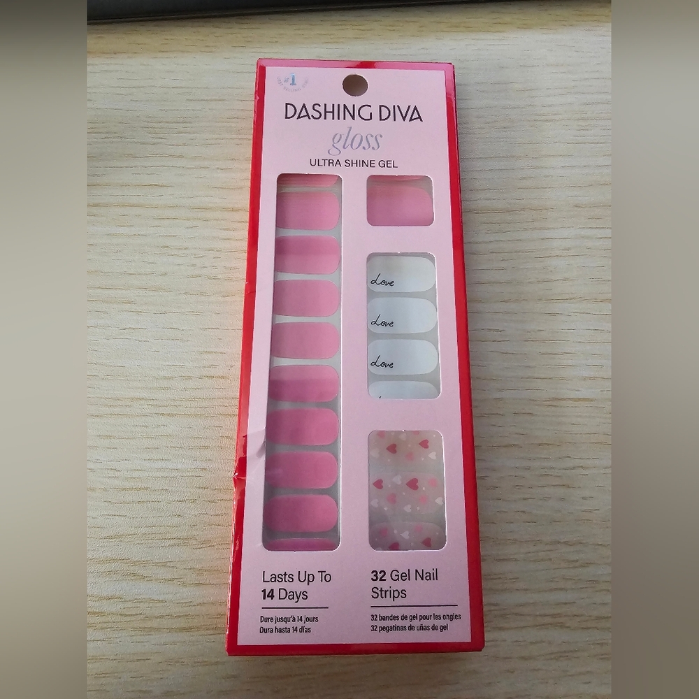 Dashing Diva Gloss Ultra Shine Gel Nail Strips
